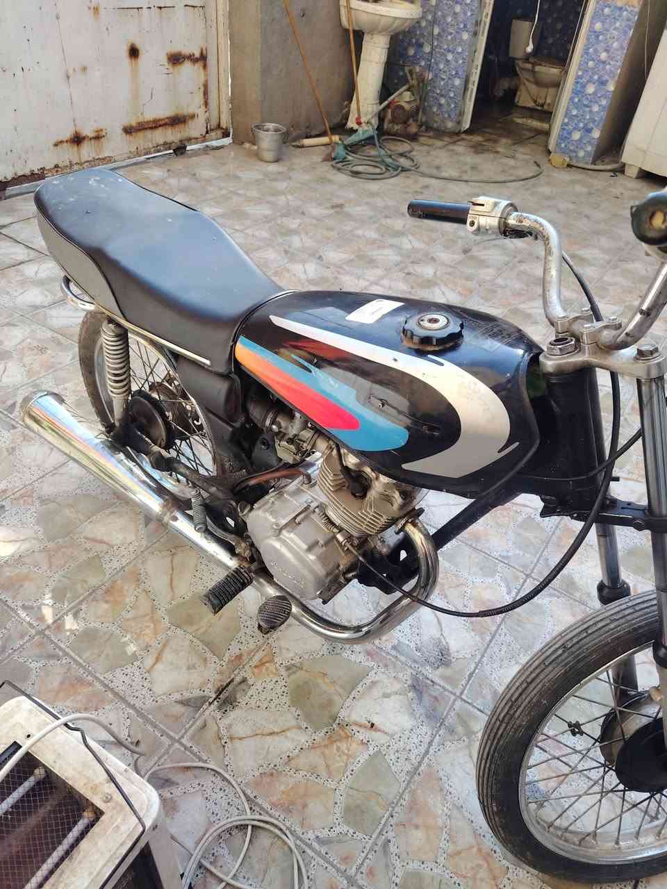 بدون اوراق سعر 250
رقمي ***********
