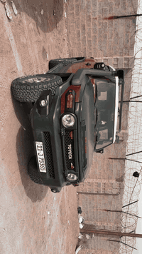 تيوتا اف جي كروسير 2008 Toyota Fj Cruiser
* خليجي كلين 
* محرك 6 سلندر 4000
* كفاله من الحادث والصبغ + گير ومحرك ( المحرك مبدل اويل بم فقط لا غير واكفلك اياها ووين متريد تروح تفحص او تاخذ تراي عندك العراق من شمال لجنوبه بشرط تبج بيها مو تمشيلي 120 اصعد 140-160 واذا خيالها اعبر ) 
* رقم بغداد سنويه وهزه جديدة قبل شهر 
* فور ويل درايف 4x4
* اير تراك + دفلوك 
* حساس خلفي + كامرة FHD
* شاشة حجم 13 انش فيرجن 2 اندرويد اوتو + ابل كار بلي . مفوله مواصفات تحكم كامل + سيم كرت + usb عدد 2 سعرها بالاسواق 1.2 - 1.3 مليون 
* حامل اكواب cup holder عدد 2 
* تجوه (حصان) تغير كامل بيها اضافات جداحه + منفذ usb عدد 2 + منفذ type c مع حامل اكواب خلفي عدد 2 ومكان تخزين جيد 
* السياره مسويلها تغليف عوازل صوت + حراره بالكامل 
* ويل حجم 17 موديل 20 اصلي عدد 4 + 1  نفس الشكل لكن تجاري  
* تايرات عدد 5 جبلي وسط 
* منظومه الوقود مدامه نوزلات + فيول بم + بلكات + مجاول كله جديد ( تانكي واحد)
* سستم صوت كامل + دمام 
* ستيرن كاربون فايبر مع تحكم كامل 
* ضفيره * دكمه مال فصله التراكشن و مانع الانزلاق 
* منظومه التبريد شغاله وجيده جداً 
* ادامه شامله للبور ستيرن + منظومه الABS + صلايب 
* كت كفرات كامل اسود ( مري جانبيه + يدات ابواب + فتحه الوقود + لايتات اماميه + بگ لايتات 
* كت كامل ترفيع للمقاعد الاماميه 
* دعاميه اماميه خلفيه بلادي 
*هوك خلفي 
* السياره اي بارد مابيها البنيد بي جراد + اكو اماكن اسفل زجاج الابواب بي نسبه بسيطه من اللكلير المحروق 
* بيها طعجه بسيطه بالبگ لايت خلف السائق ممعدلها ولا مسويله بارد لان ممبين 
* انطيك ويا السياره التالي :
بجم رانج + البكلايتات 
الغلاف مال السبير الخلفي البلادي
ستيرن بلادي
عبوه كامله بلاديه هيا وطوافتها
في حال ناوي ترجع على المسجل البلادي واللمسات الكلاسيكيه بالتحكم مال تبريد انطيك قطعتين تحكم كامل  
وشاشه اضافيه صغيره + المسجل البلادي
* صدر خلفي صارله 6 اشهر اما الامامي نص عمر + لوي رياضي 
* عدد الكيلو متر 204 الف (حقيقي) قابل للزياده
* اضافات حلوه بيها والسياره مصروف عليها وحتى بالدوام صورتها بوصخها 
السعر 193 وبيها مجال للشراي ( اتواجد بعد الساعه 1 مساءاً)
(***********)
