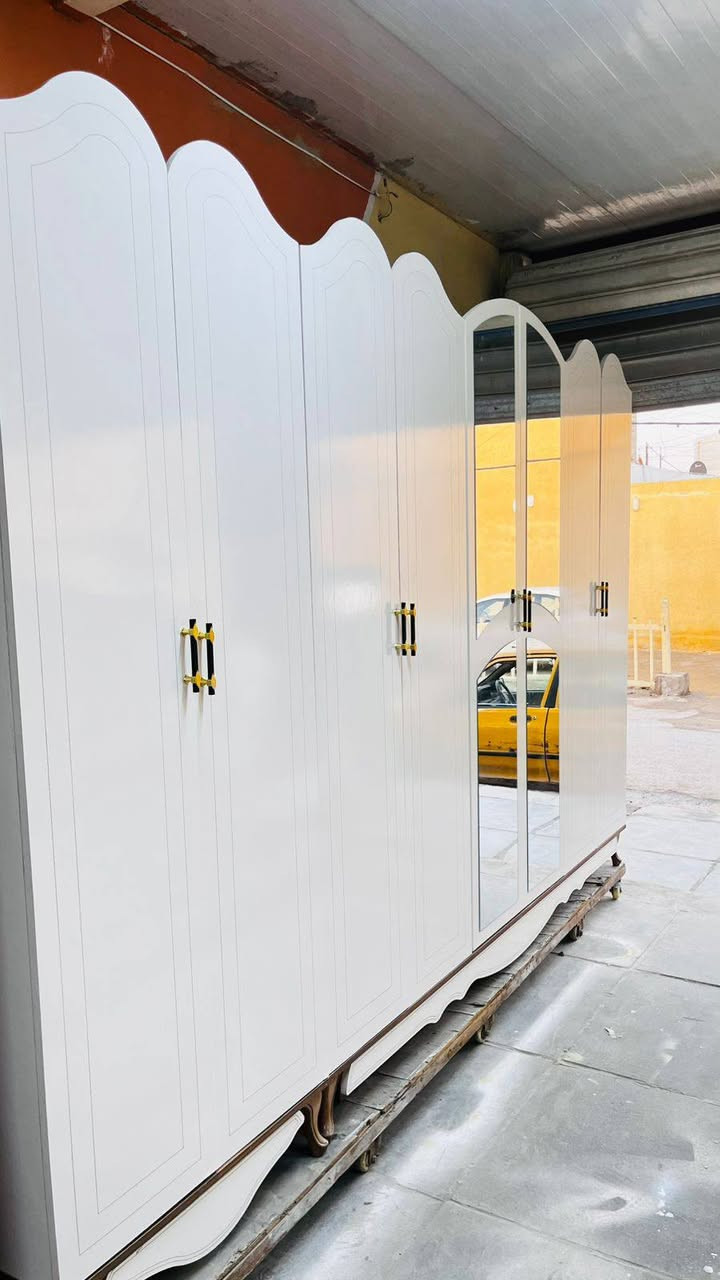 غرفه تركي كانتري 10قطع مستخدم درجه اولى برغي وچوي حديد وجك سرير مخزن ورجلين ارتفاع عن الكاع الكنتور وكل ملحقات الغرفه بسعر 900 الف مع الشد والنقل داخل بغداد للاستفسار اكثر ***********
