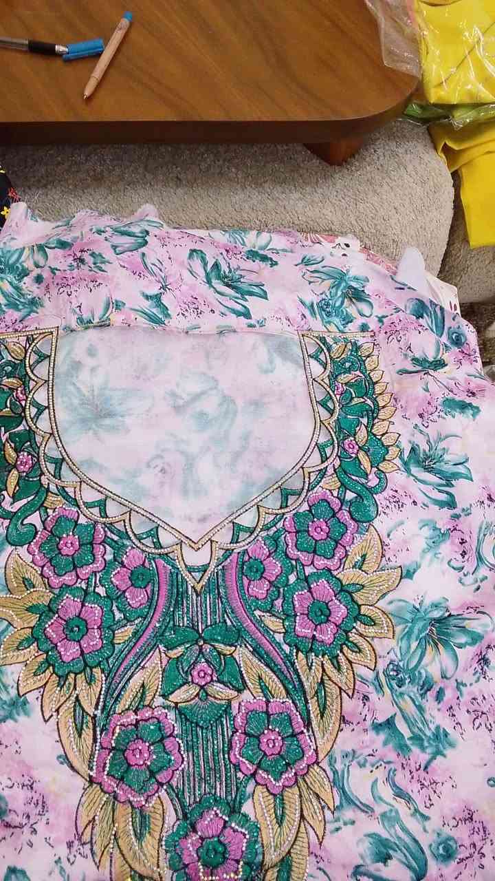 تعالوا شوووفوا جمال وكياتة ورقييي والنزاكة
كشخة العيد يموتون وسعرها ٢٥ بسسس بنات 
مخاور قماش +شاال مالتها


**إذا كنت صاحب هذا الإعلان وتريد حذفه لأي سبب، رجاءا أرسل رسالة إلى الدعم الفني**