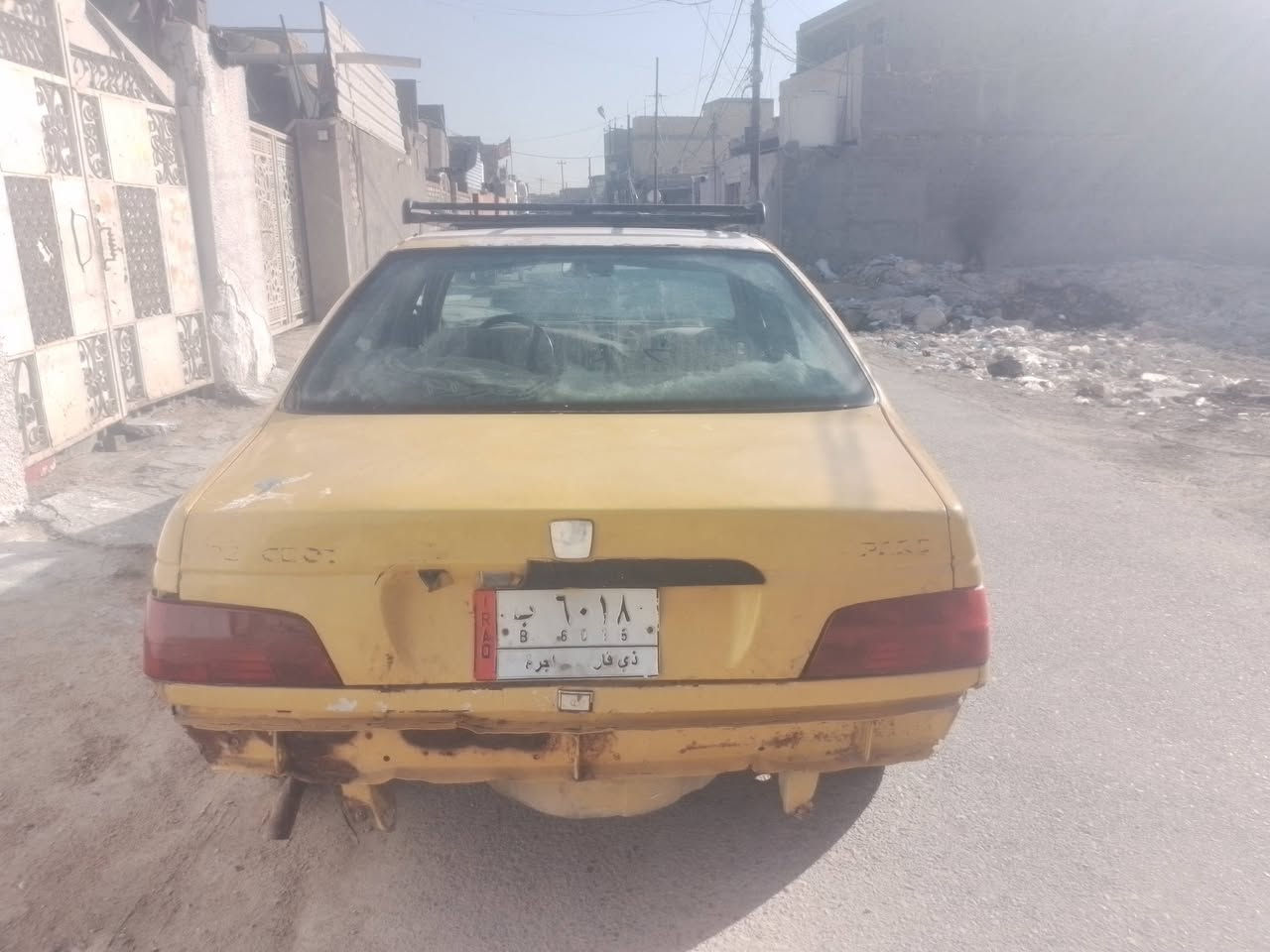 بيجو بارص موديل 2012 لببيع السعر 20  بيها مجال حك الجيه مصفره هيه غرامات مشروع وطني مكاني بغداد الدسيم ***********
