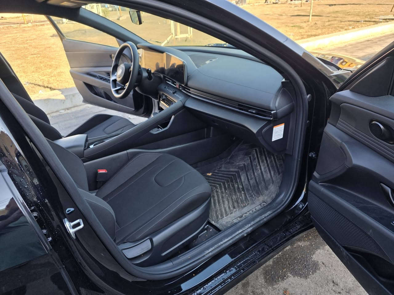 هونداي النترا ٢٠٢٥
هايبرد السياره جدا نضيفه
فئه بلو حلوه مواصفاتها
بصمه تشغيل
بصمه ابواب
رادار امامي
رادار جانبي
شاشه متصله
شحن لاسلكي
ويل كب كروم

حادثها بس بنيد 
صور الحادث موجوده
مكانها بغداد
***********
السعر جدا مناسب خاص
متوازي عل بيع
