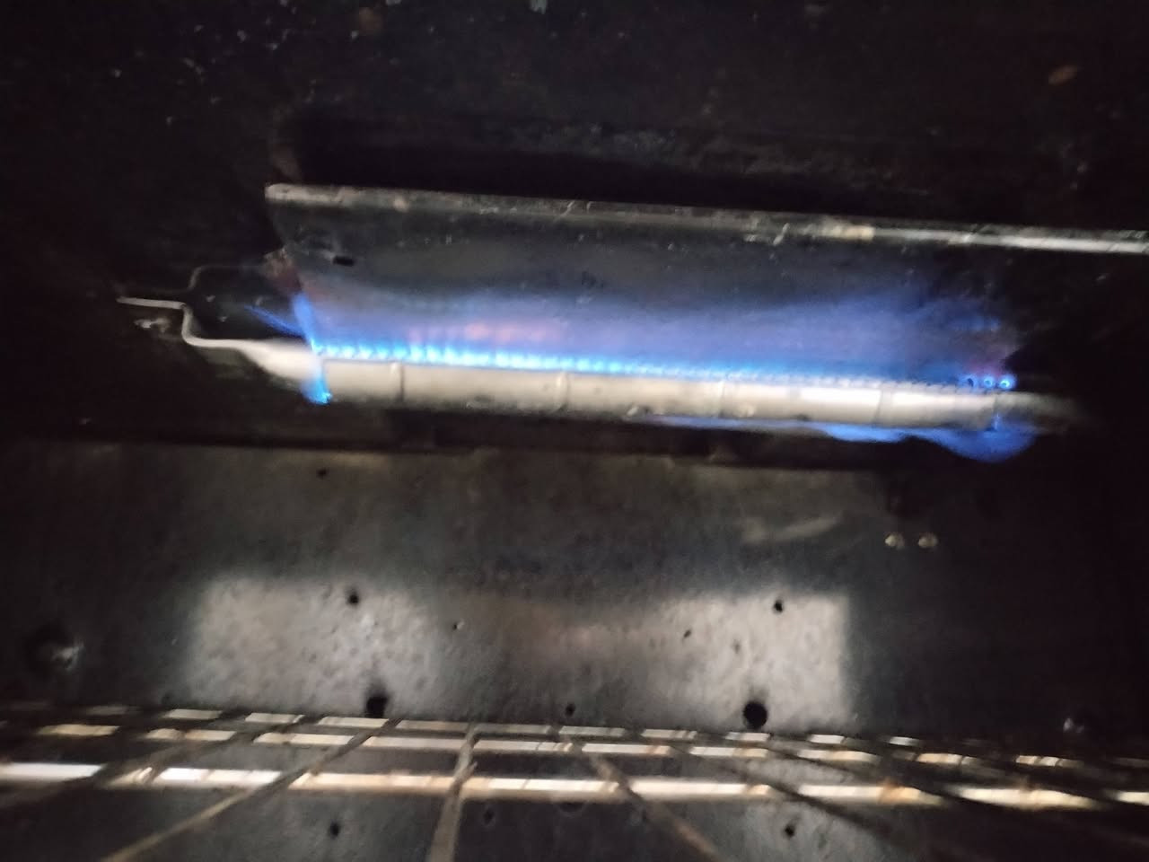 للبيع السعر ٢٥٠وبيه مجال


**إذا كنت صاحب هذا الإعلان وتريد حذفه لأي سبب، رجاءا أرسل رسالة إلى الدعم الفني**