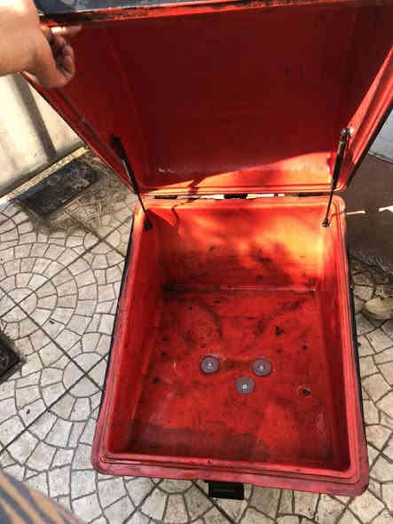 صندوك  توصيل  نضيف كلش للبيع مكاني بغداد الغزاليه
0772 709 1180
