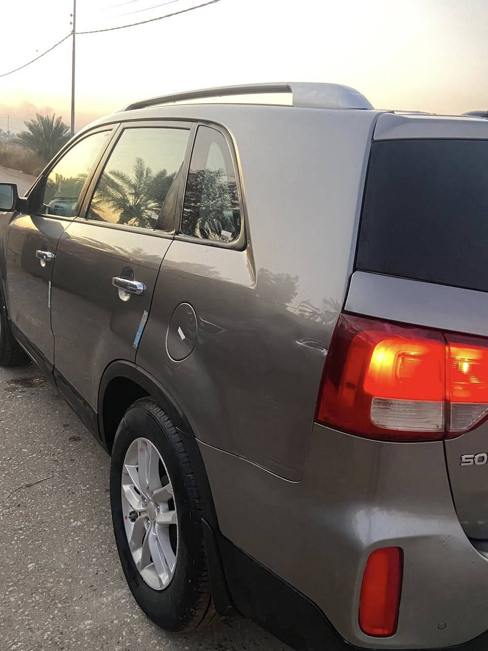 السلام عليكم سورنتو 2014 للبيع رقم بغداد الجديد وارد أمريكي مكفوله من الصبغ والتبديل  فقط تعديل ع بارد وطلقه بالقماره والباقي كفاله عامه كير محرك تخم تاير سياره نضيفه مال جناي محرك 4سلندر 7راكب تبريد قطعتين بردات بلاديه مال شركه شاشه وكامرا دوارا تبريد ثلج دوانز مابيها ابد وبانزين عادي نخلي وصور السونار مرفقه وين ميعجبك افحص سياره جديده بمعنى الكلمه السعر 147وبيها مجال سياره بسمي مكاني بابل سده الهندي للاستفسار الاتصال ***********
