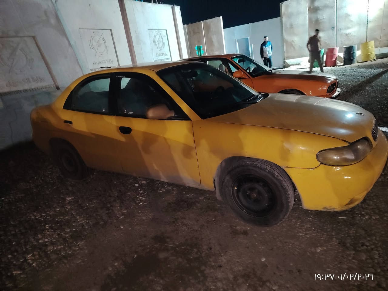 السلام عليكم للبيع دايو نوبره 98 سياره جاهزه گير محرك صدر تايرات شرط جاهزه عل اخير سنوية كارتوني شرط الوكاله سعرهه 26 بيهه مجال *********** مكان السياره كركوك (مكلف بل نشررر)
