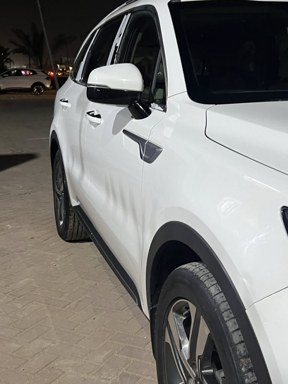 سورنتو ٢٠٢١ كفاله عامه ماعده بارد بسيط بسونار موجود 
رقم بغداد الجديد سعر ٢٢٩ ورقه 
سعره بيه محال قليل 
لاستفسار ‪+964 774 135 0439‬
بيع مستعجل بيع مستعجل


**إذا كنت صاحب هذا الإعلان وتريد حذفه لأي سبب، رجاءا أرسل رسالة إلى الدعم الفني**