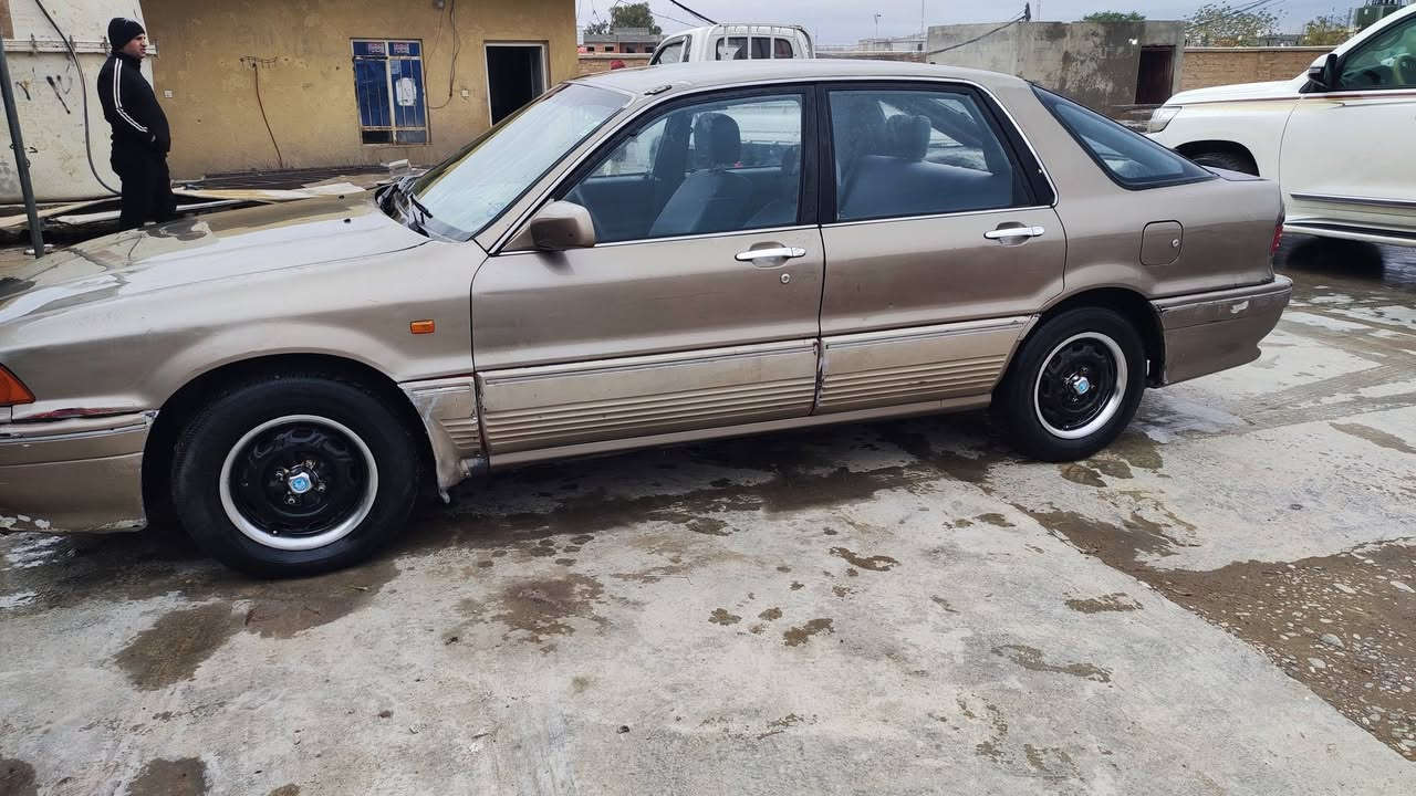 كلنت موديل1990محرك 16بلاد سنوبه 2030جام كهربائي تدفئه تبريد بلاد مكان سياره جلولاء سعره 43 /***********
