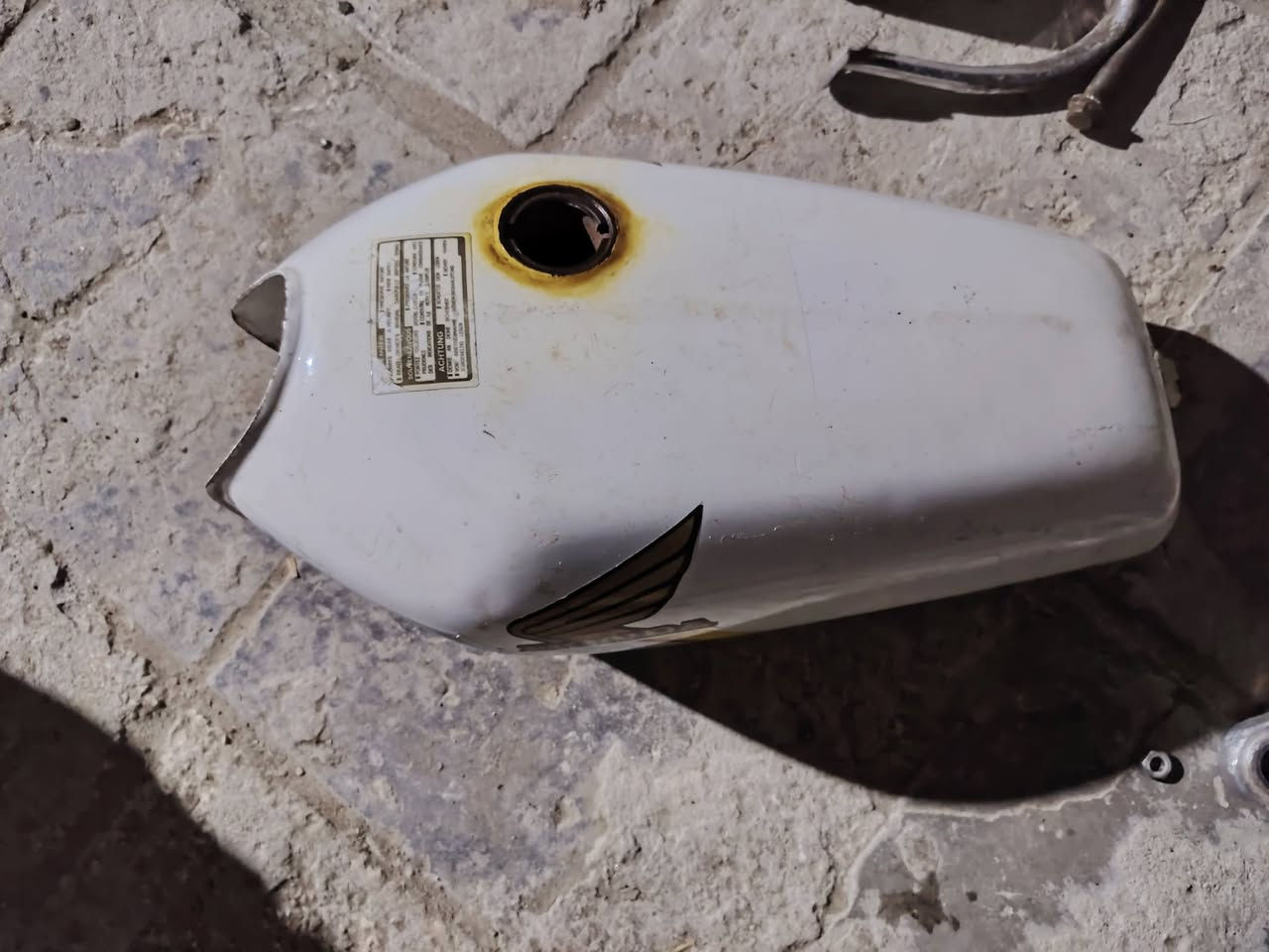 السلام عليكم اغراض دراجه للبيع اربعه كير ***********
