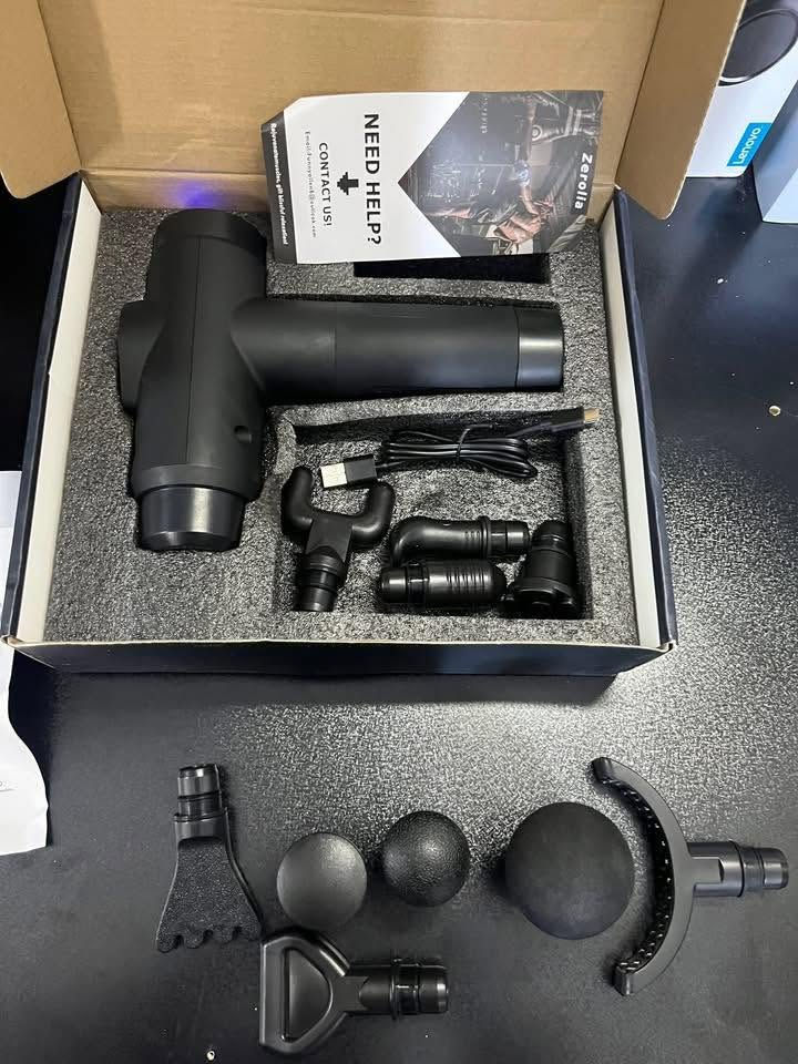 هذا جهاز مساج (Massage Gun) من ماركة Zerolia.يتميز بـ 30 مستوى سرعة قابل للتعديل لتناسب احتياجات التدليك المختلفة.

سعر 20


**إذا كنت صاحب هذا الإعلان وتريد حذفه لأي سبب، رجاءا أرسل رسالة إلى الدعم الفني**