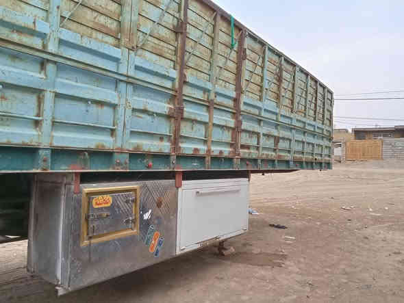 عربانه للبيع  *********** ***********,/ االسعر 65
