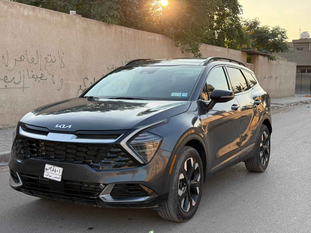 ﷽
سبورتج (2024) وارد امريكي
[][][][][][][][][][][][][][][]

فول مواصفات اكس لاين 
مواصفات :- بصمه - بانو راما - محرك 2500 -
رادارات - حساسات - كشنات كهرباء + جلد -
صندوك كهرباء - شحن لاسلكي - تشغيل عن بعد
شاشة كبيره متصل - قطعتين تبريد

الضرر :- نبديل جاملغ وبنيد + باب نفس اللون

السعر (180) بدون رقم - بدون رقم

مكان السياره ( بغداد - الزعفرانيه )
***********
