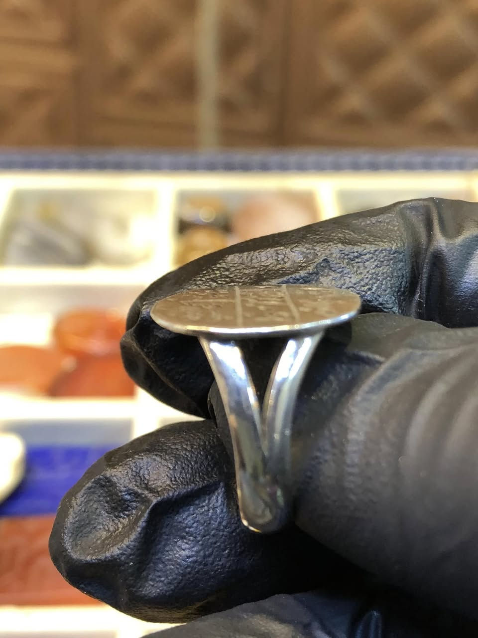 محبس رجبي نسائي فضة٩٢٥ القياس ١٦ السعر ٢٠ الف


**إذا كنت صاحب هذا الإعلان وتريد حذفه لأي سبب، رجاءا أرسل رسالة إلى الدعم الفني**