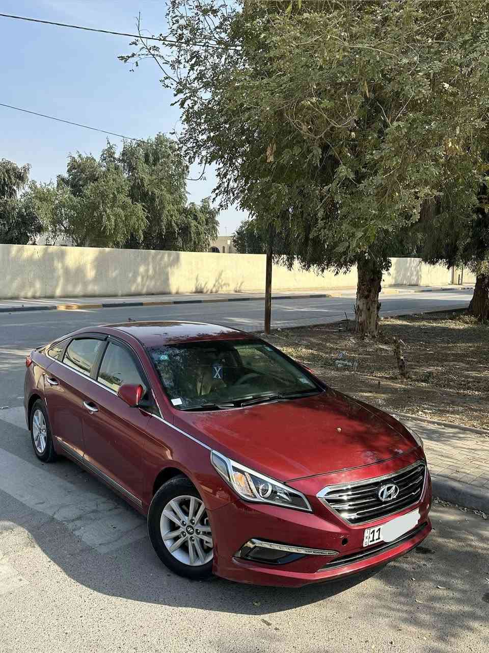 للبيع فقط هيونداي سوناتا 2016 وارد امريكي بيهة 5 قطع صبغ صفحة وجاملغ  دون دواخل بجم كبس شواصي لغود تكم كلة مكفول  
رقم بغداد باسمي الانكليزي وهزة جديد 
مكينة 2400 مكفولة توني شادهة گصة 
كير مكفول 
صدر امامي جديد 
صدر خلفي جديد 
تخم تاير مصار شهرين جددد 
منضومة بانزين كلة مسويلهة ادامة 
تبريد ثلج وتدفئة شغال اكيد 
مواصفات النص فول 
مثلت سرعة تحكم ستيرن 
شاشة وسطية بلادية + كامرة خلفي 
3 وضعيات قيادة 
مانع انزلاق ومنافذ ال Usb 
سيارة جديدة ماشية 103 الف 
كهربائيات كلهة شغالة 
ممتعوبة داخلهة لونين اسود ورصاصي ونضيف حداً واضح بل صور سيارة حلوة مناقصهة شي 
مكاني بغداد حي الاعلام 
سعرهة 112 ورقة مجالهة حك الجية شي قليلد
ورجاء سعري مناسب ومنطيهة حقهة 
***********
