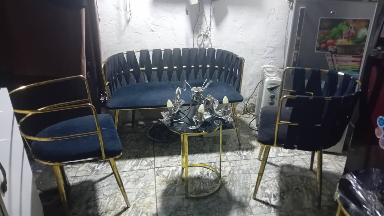 أغراض للبيع اسأل وجاوب ***********بي وتساب بغداد السيديه
