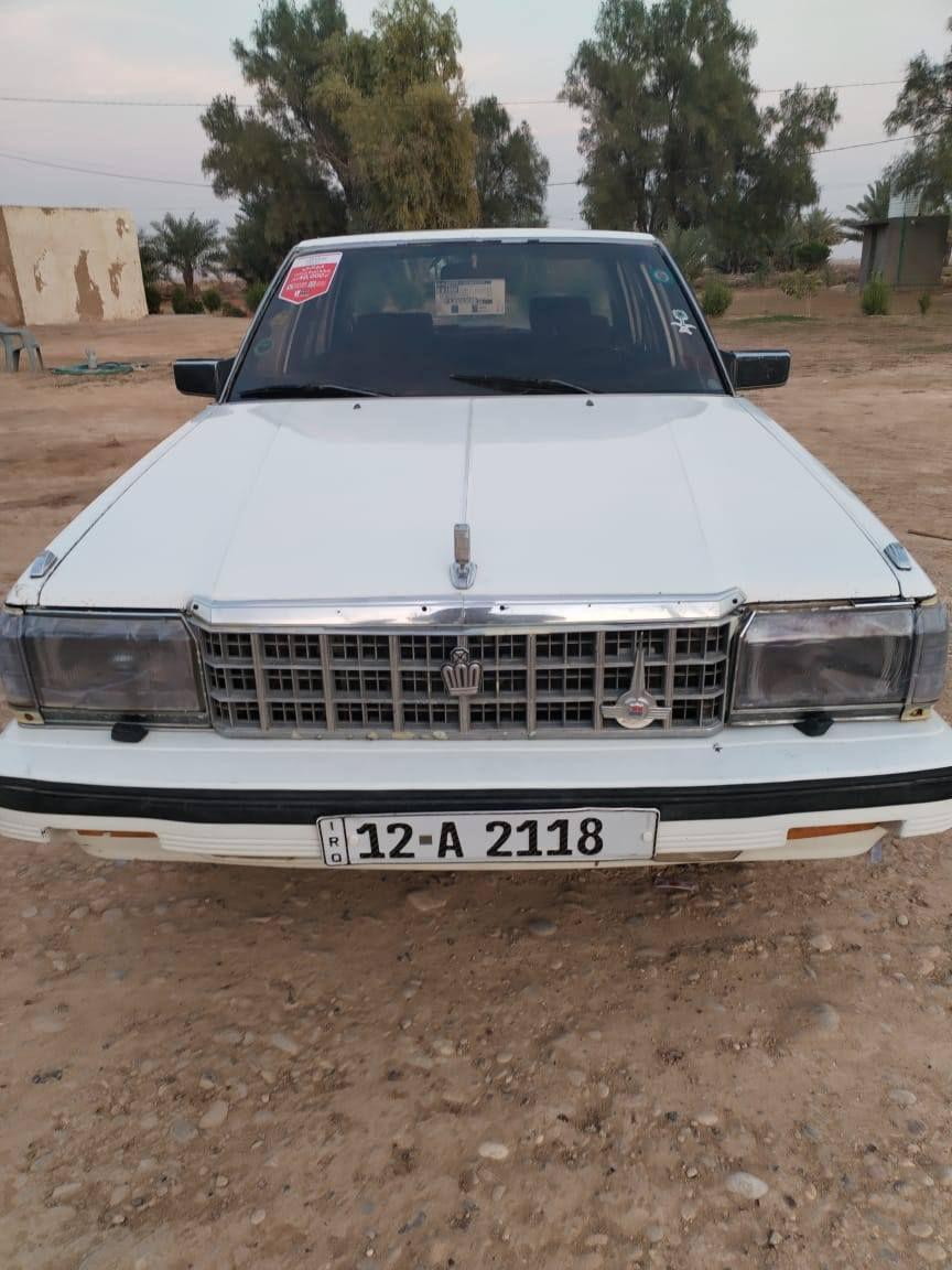 السلام وعليكم للبيع سوبر بلاديه ما بيها صبغ موديل 1984 رقم نينوئ انكليزي شرط التحويل كير ومحرك بطه سياره جاهزه ما بيها اي نقص المكان ديالئ والشراي يدلل *********** /***********
