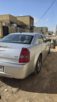 كرايسلر 300 • ٢٠١٠ • رقم شمالي اربيل