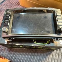 شاشة سيارة على الأغلب جوكر ابحث عليها وتعال اذا تفيدك 65 مع التوصيل وا...