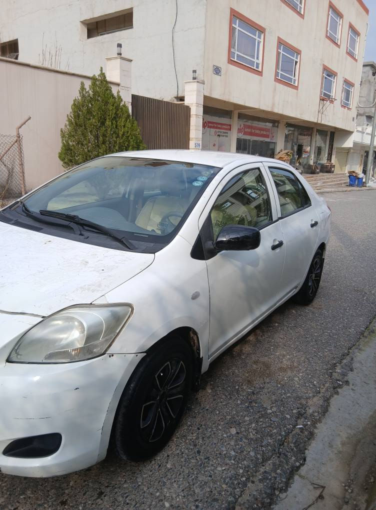 يارس ٢٠٠٩
٤ قطعه صبغ بئ داخلى
گئر مه كينه پاقژ
سعر ٧٦ مجالك كيم
٤ ورقه غرامه سه ر سعرئ هين خار
*********** دهوك, العراق
