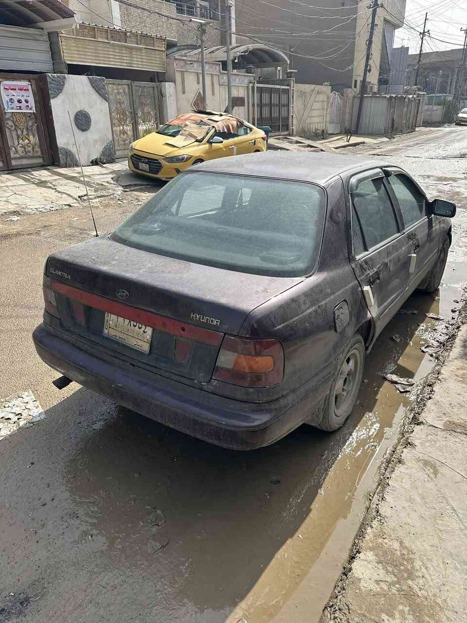 السلام عليكم النترا دمعه للبيع السياره نضيفه جدا مكينه جديده كير جديد تخم تاير جديد ويل كب جديد دواخل جدد كشنات جدد السياره نضيفه السعر ٢٢ وبيها مجال قليل مكاني بغداد الأمين ***********
