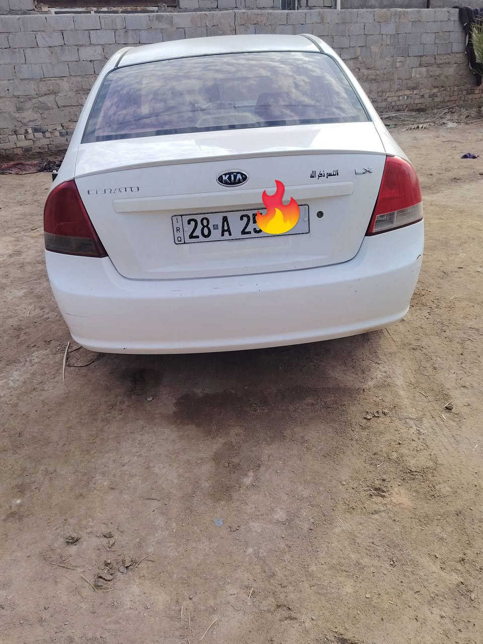 كيا سيراتو 2009 بسمي سياره بيه باردات فقط مكفوله صبغ مكينه تبريد  كير حداديه70٪ السعر 89 مكان الديوانيه المهناويه ***********
