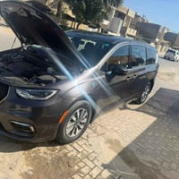 السلام وعليكم عندي باسفكا موديل ٢٠٢٣ هايبرد اللون رصاصي فيلي حادث جامل...