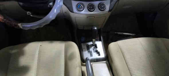 السلام عليكم النترا 2010 خليجي رقم سليمانيه بيهة قطعة ونص فقط جامرلوق أمام ونص باب خلفي مثل ما موضح بل سونار  السيارة جاهزة ما ناقصة شي مكان السيارة ديالى  كفري السعر 97 وبيها مجال بصيط للستفسار ***********  @  *********** شرط التحويل
