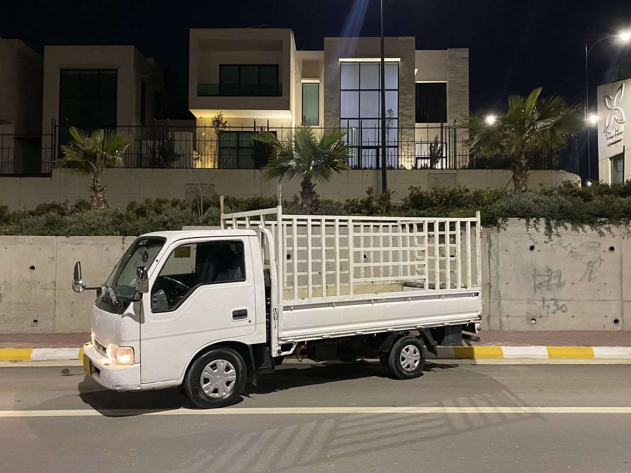 کیا ڤۆنتێرا مۆدێل ١٩٩٦ گێڕو مەکینەو ئەکسلی بەشەرت سەیارە کە داعمو لێدراوی نییە  بەشەرتی تەحویل خەرامە سعر ٥٥ گەڵاو ماعمەلە  
ژمارەی موبایل ***********
 0750 126 9965
