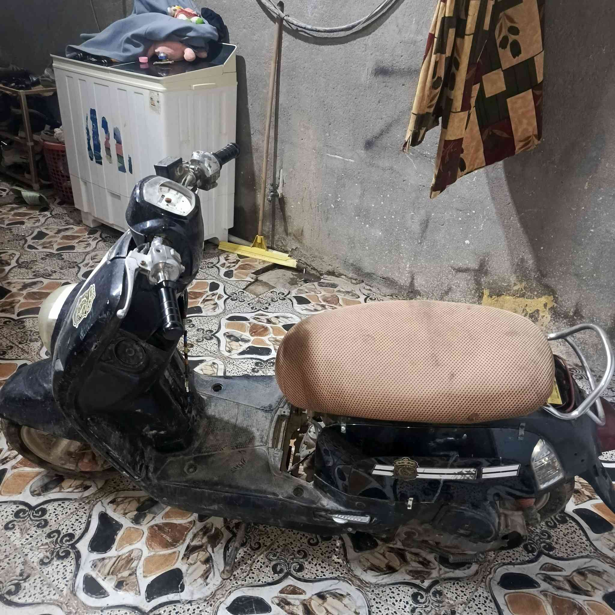 دراجه للبيع لو مراوس بيوماها ام تسع زروف دراجه شغاله كهربائياته شغاله وسلف وهندر


**إذا كنت صاحب هذا الإعلان وتريد حذفه لأي سبب، رجاءا أرسل رسالة إلى الدعم الفني**