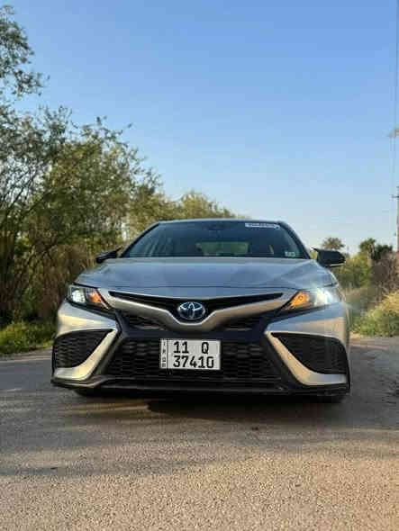 الهم صلي على محمد وعلى ال محمد 🤍
‏
‏🔮كامري 2023هايبرد(رقم بغداد)
‏
‏🔮محرك 2500 #هايبرد (كهرباء+بانزين )
‏فول مواصفات عده لفتحه
‏
‏🔮رادارات امامي وخلفي 
‏
‏🔮لايت زينون بلاد
‏
‏🔮كشن كهرباء 
‏
‏🔮نقط عمياء  (رادارات جانبيه )
‏
‏🔮بصمه 
‏
‏🔮كشن كهرباء 
‏
‏🔮اشاره بالمرأءه +نقطه عمياء
‏
‏فرشاته (دبل يعني كاربد وربل ) وعدته وكل تفاصيله وياهه البلاديه 
‏
‏🔮تحكمات فول 
‏
‏🔮سايد بريك كهرباء
‏
‏ 🔮مود درايف  بالهايبرد 
‏
‏🔮تحديد مسار  
‏
‏انارة داخليه محيطه
‏
‏حساسات خلفية وأمامية 
‏بيهة بعد مواصفات هواية 
‏
‏السياره SE
‏
‏⚗️نظام اطفاء المحرك الهايبرد 
‏
‏🩸نظام تحويل الطاقه ا
‏
‏ الى البطارية 
‏
‏الضرر فقط لجاملغ مبدل ومصبوغ  ول بنيد نفسه مصلح ومصبوغ  شي بصيط  والسياره بدون اي دواخل السياره 
‏ 
‏مرتبه وماشيه ٤٠ الف 
‏
‏مكان السياره بغداد الشعب  
‏   واتساب ***********
‏صور الحادث مذكوره بل منشور ول اريرباك راجع سيستم
