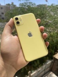 من رخصة الادمن متوووفر للبيع                📱ايفون11 عادي 🍋 لون اصفر  ...