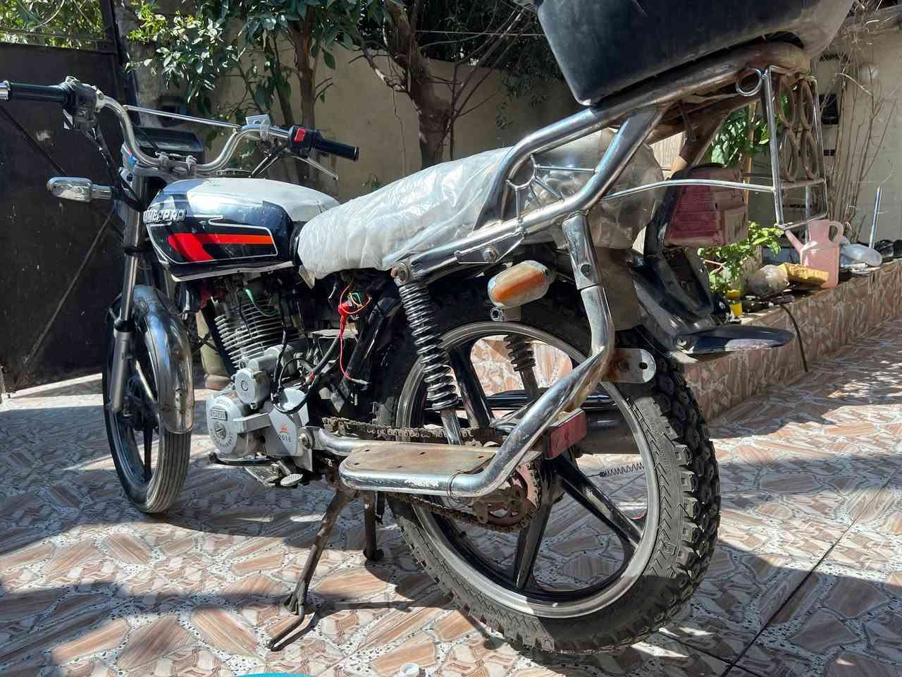 دراجة للبيع  موديل 2018
نشاط فول ما شاءالله كامل متكامل يحتاج فقط بطارية .
بسعر ٣٠٠ وبيها مجال ان شاءالله.


**إذا كنت صاحب هذا الإعلان وتريد حذفه لأي سبب، رجاءا أرسل رسالة إلى الدعم الفني**