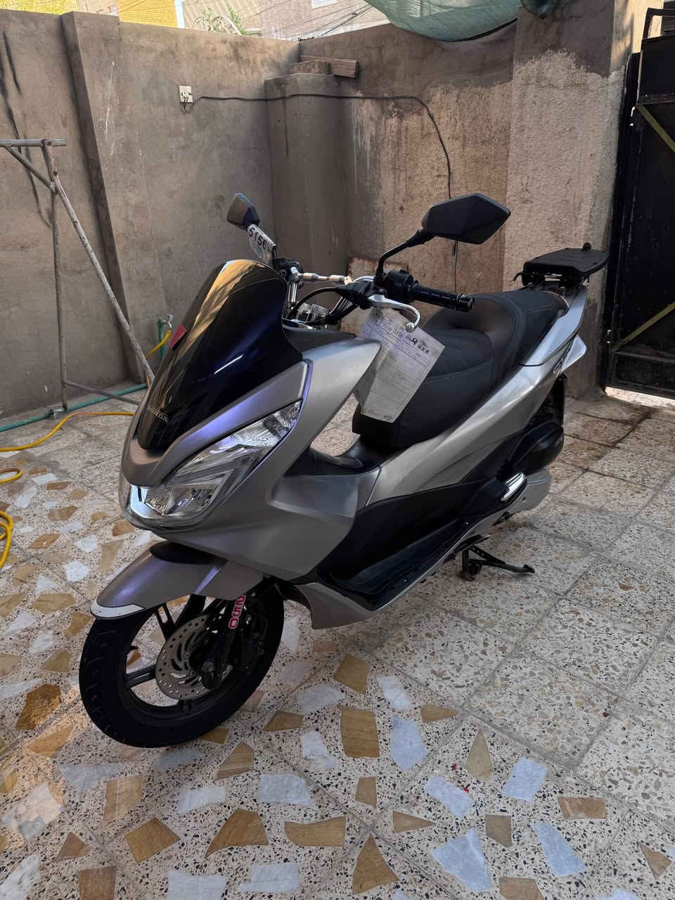 سلام عليكم PCX جيل الثاني ياباني JF
مصارلهة هواي من نازله كفاله الدراجه كفر ومكينه لوك
ماشيه 32k✅
سويجات ثنين✅
الورقه مال مزاد✅
مكينه125✅
حساس ستان حساس ازدحام✅
المنفيس والكتلوكات والعدة هم وياها
السعر16 وبيه مجال حك الجيه مكاني الامين الثانيه
شراي اتصل ***********

