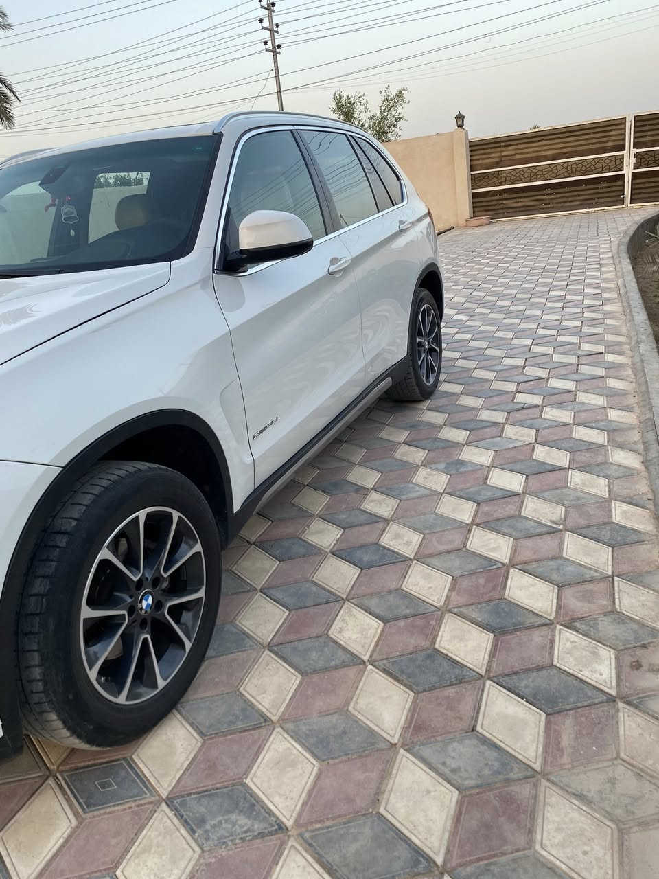 بي ام X5مديل 17واردي امريكي تفصيل ***********وتساب
