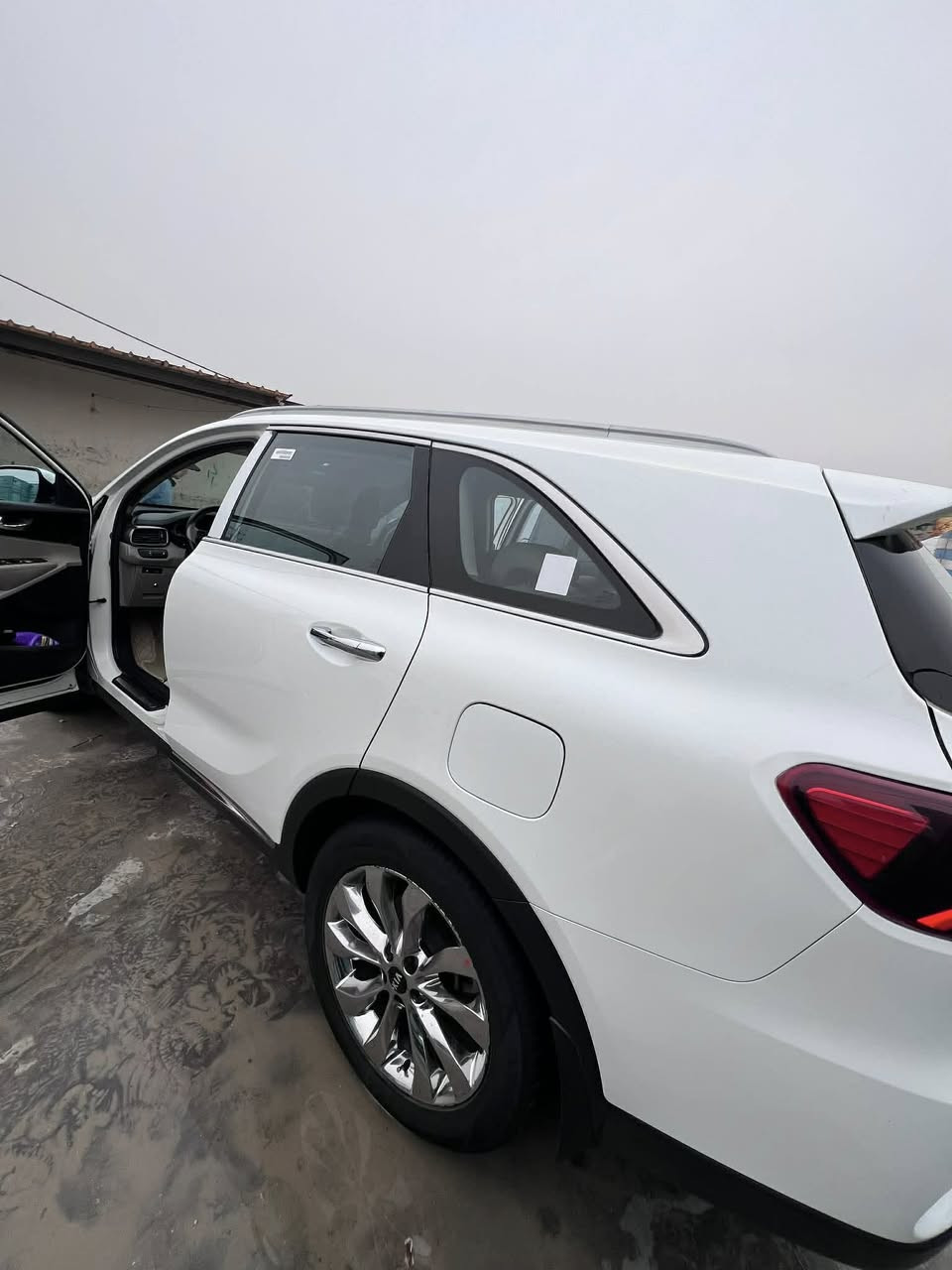 السلام عليكم
سورنتو 2019 خليجي باسمي رقم بغداد 
فول مواصفات عدا الفتحه 

بصمة
هاند بريك بصمه 
6سلندر 
3عدسات 
مري شفط
صندوق كهربائي
3 قطع تبريد 
حساسات امامية وخلفية 
4 وضعيات قيادة 
Auto hold
بيها صبغ جاملغ خلفي عكس السائق 
السعر 240 ورقة وبيها مجال بسيط 
للتواصل ***********
مكاني ديوانيه 

إذا اكو مراوس باوباما بيضه موديل 19 وفوك
