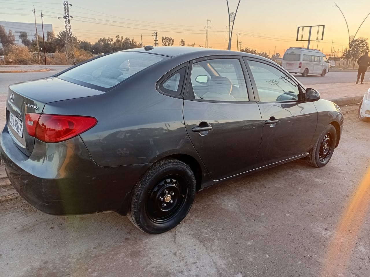 سلام عليكم للبيع الانتره مقدس ٢٠٠٩ امريكي ضرر جاملغ الخلفي بدون اي دواخل محرك ٢٠٠٠ كير اوتو مكفولات سنويه مجدده لسنه ٣٠ هزه جديده سياره جاهزه خير من الله مكاني بعقوبه سعرها ١٠٤ بيه مجال اي استفسار اتصل وسهله ***********
