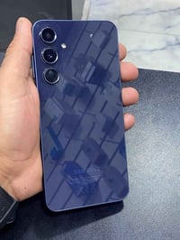 سامسونك اي٥٥ جهاز نضيف جديدمامفتوح ضمان ذاكره ٢٥٦رام ٨ سعر٢٤٠ 07705791...