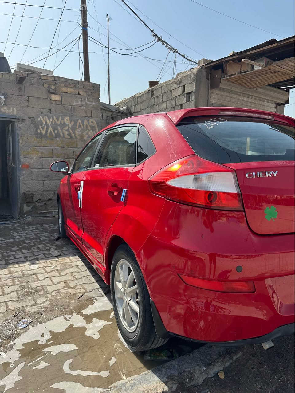 السلام عليكم شيري فلاوين 2013 السيارة كفالة من الضربه والتبديل بيها دواير جاملغات  خلفيه صبغ فقط والباقي بلاد كهربائيات جاهزة لايت زنون شاشه حدادية نضيفه بيها شمعة وحده مو زينه الباقي كلها مبدلها جديدة كير محرك تبريد شغاله وكمريسر جدد بس نقص غاز السيارة كدامك بيها ترتيبات بسيطه الشراي يدلل السيارة حرة سنوية ب٢٠٢٤ منتهيه تحويل ثاني يوم العنوان البصرة المشراك الجديد *********** البصرة, العراق
