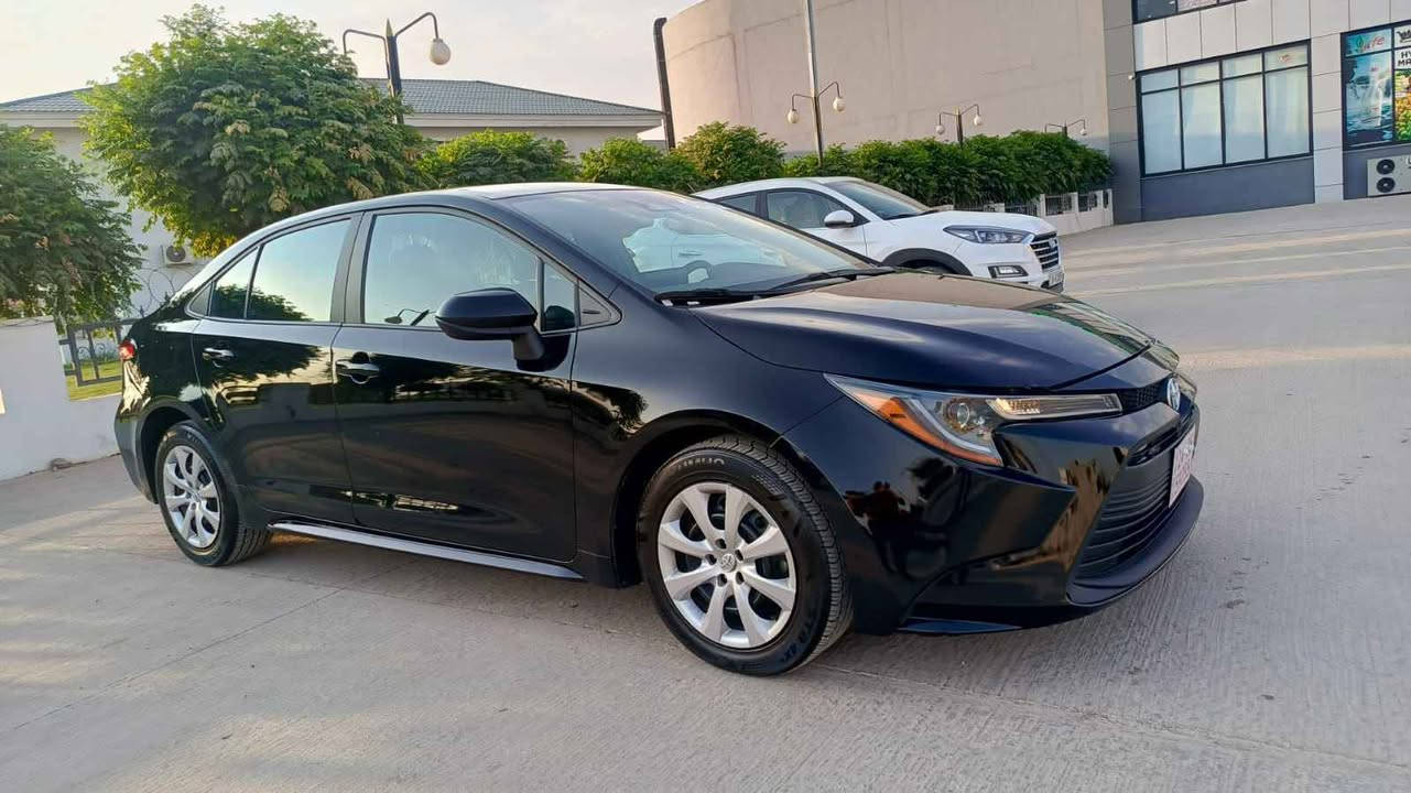 تيوتا كرولا وارد امريكي موديل 2023 LE بي دعم سبغ كلين  بو بتر بي زانينا جهي وي ل زاخو رقم وتساب ***********..... Singapore
