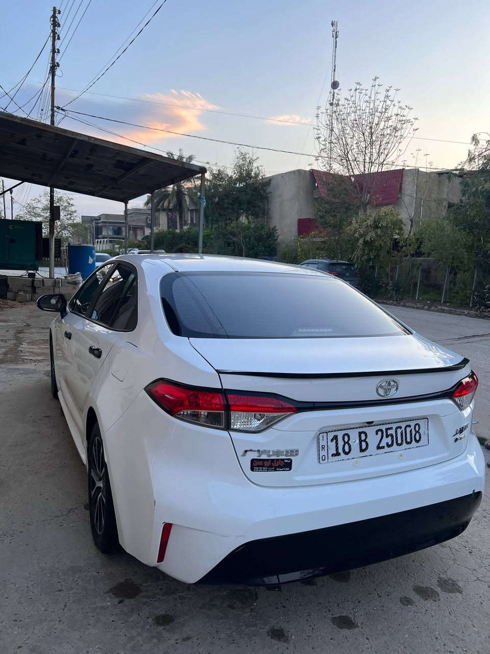 السلام عليكم كورلا 2025 تجميع صين للبيع او المرواس
سياره فول داخل احمر ماشيه 6 الاف 
رادر سرعه ✅
فول تحكم ستيرن ✅
تحديد مسار ✅
تبريد قطعتين ✅
سلايد روف ✅
اربع جامات كهرباء اوتو ✅
كشنات تحكم كهرباء السايق والصدر
اوتو هولد✅
بصمه ✅
سايد بريك كهرباء ✅
شاشه دجتال ✅
مثبت سرعه ✅
قياده ذاتيه ✅
شاشه فول كاربلي ✅
وبعد هواي مواصفات سياره فول✅
وعليه اضاافات هم ✅
اربع يدات بيبان اسود✅
زوج مري اسود✅
سبايدر اسود ✅
ارضيات نوع D5 حضن الارضيات البلاديه مامستعمله لسه✅
سياره بدي كفاله ✅

مكان السياره بابل الحله مركز للاستفسار ***********📞
السعر 155 ورقه 15.500$💲
