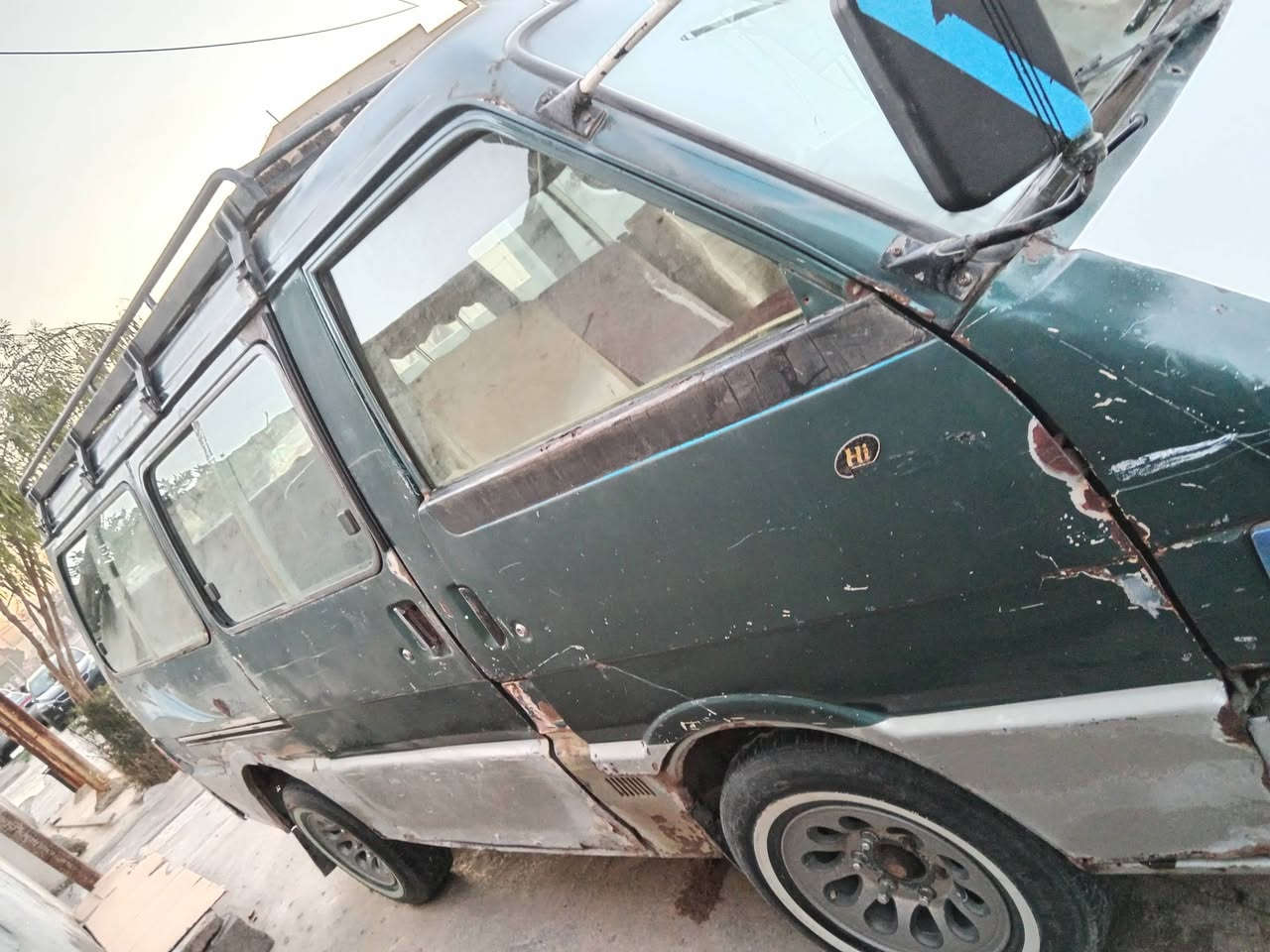 سلام عليكم كيا بستا موديل 95سنويه 27 السعر ٣٣ وبيه مجال العنوان بعقوبه ***********
