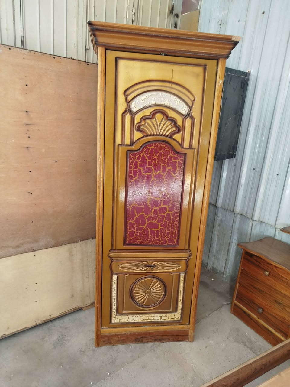 غرفة صاج 6بيبان ملحق.. نظافتها واضحة بالصور ،،مكاني ديالى اطراف شهربان للاستفسار خاص او واتساب ***********
