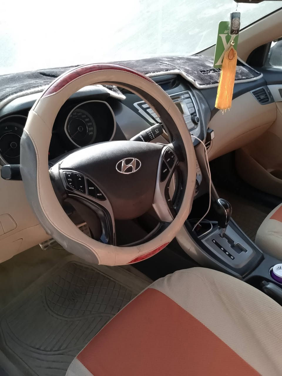 السلام عليكم للبيع النترا موديل 14 خليجي فول عدى البصمة ومكفوله من الصبغ حدادية ومكينة خير من الله وسوناره بالمنشور وسنوية 2030 مكاني كربلاء طويريج السعر 118 مجاله قلليل كلش رقمي ***********
