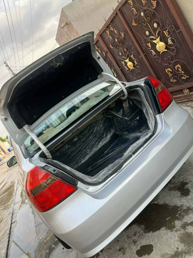 افيو موديل 2009 سنوية لحد 2030 كوبون بنزين ضرر جاملغ و بونيد مبدل كير محرك تبريد تدفئة بشرط تایر و باتري جديد السعر 60 ورقة و بيها مجال
***********
*********** كركوك, العراق
