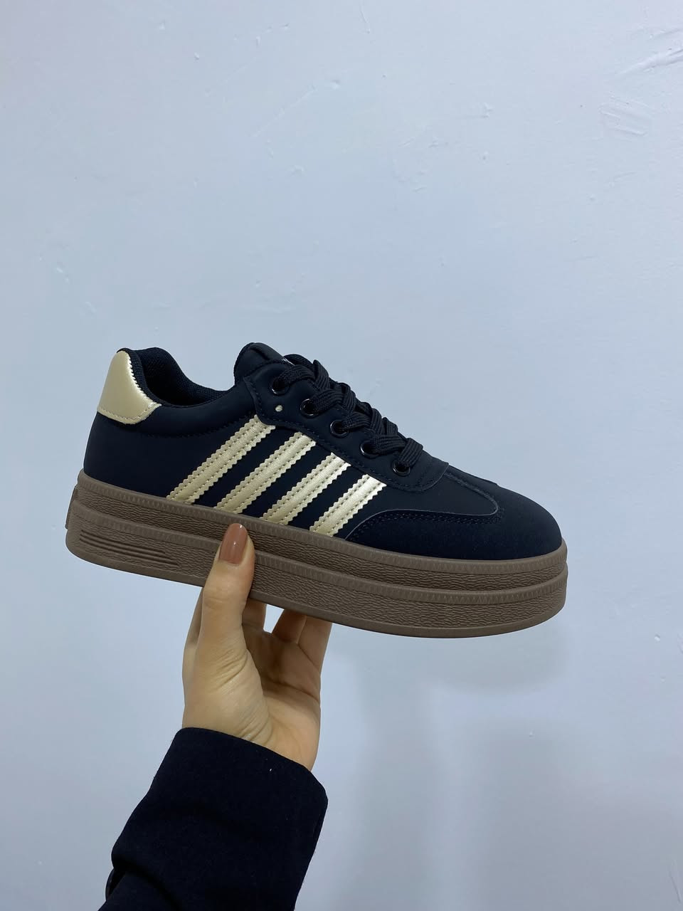 Eid arrivals…
متوفر عند مركز إليزا2للأحذية الطبية و الرياضية
القياسات: من 37 إلى 41⁩
📍العنوان: كربلاء المقدسة شارع السناتر الدامرجي مول 
🚚 توجد خدمة توصيل لجميع المحافظات⁩


**إذا كنت صاحب هذا الإعلان وتريد حذفه لأي سبب، رجاءا أرسل رسالة إلى الدعم الفني**