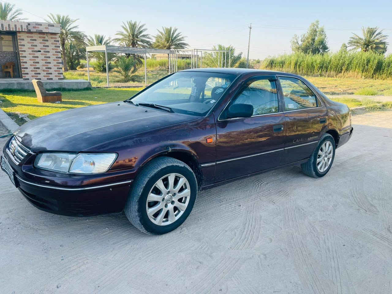 السلام عليكم للبيع سياره كامري رقم أربيل إنكليزي 2002 خليجي بيه قطعه وحدة فقط في الجاملغ الخلفي كير ومحرك 4سلندر  مكفوله صدر جديد تبريد ثلج سعر 75بيهه مجال قليل الاستفسار ***********واتساب العنوان الفلوجة
