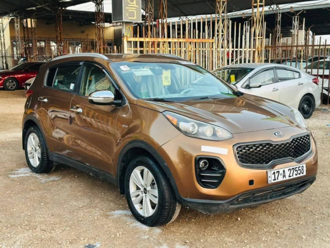 #يالله
كياء سبورتج 2017
محرك   2400
وارد امريكي حادثها 
سرقه بيبان بدون ضرر عابر.

نص موصفات سويج
مرقم مثنى حره بأسمي  مداور ثاني يوم  
السعر 140  بيها مجال بسيط 
العنوان المثنى الرميثه
 الاستفسار ***********
@إشارة
