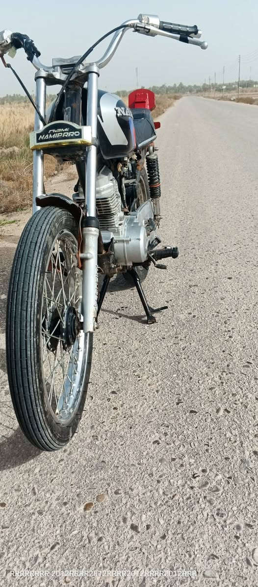 سلام عليكم دراجه البيع السعر 425 وبيهه مجال دراجه كدامكن مكاني كربلاء طريق كربلاء نجف عمود 720 وبيكم خير ودللو 
الرقم ‏‪***********‬‏
