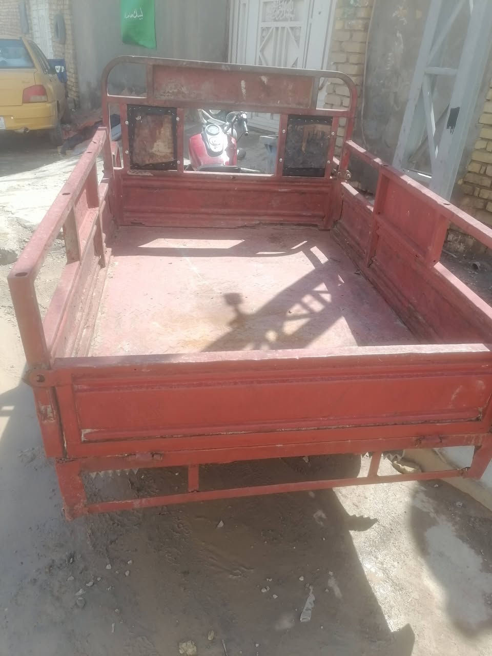 ستوتة أوراق للبيع السعر مليون و٢٠٠ للاتصال ***********
