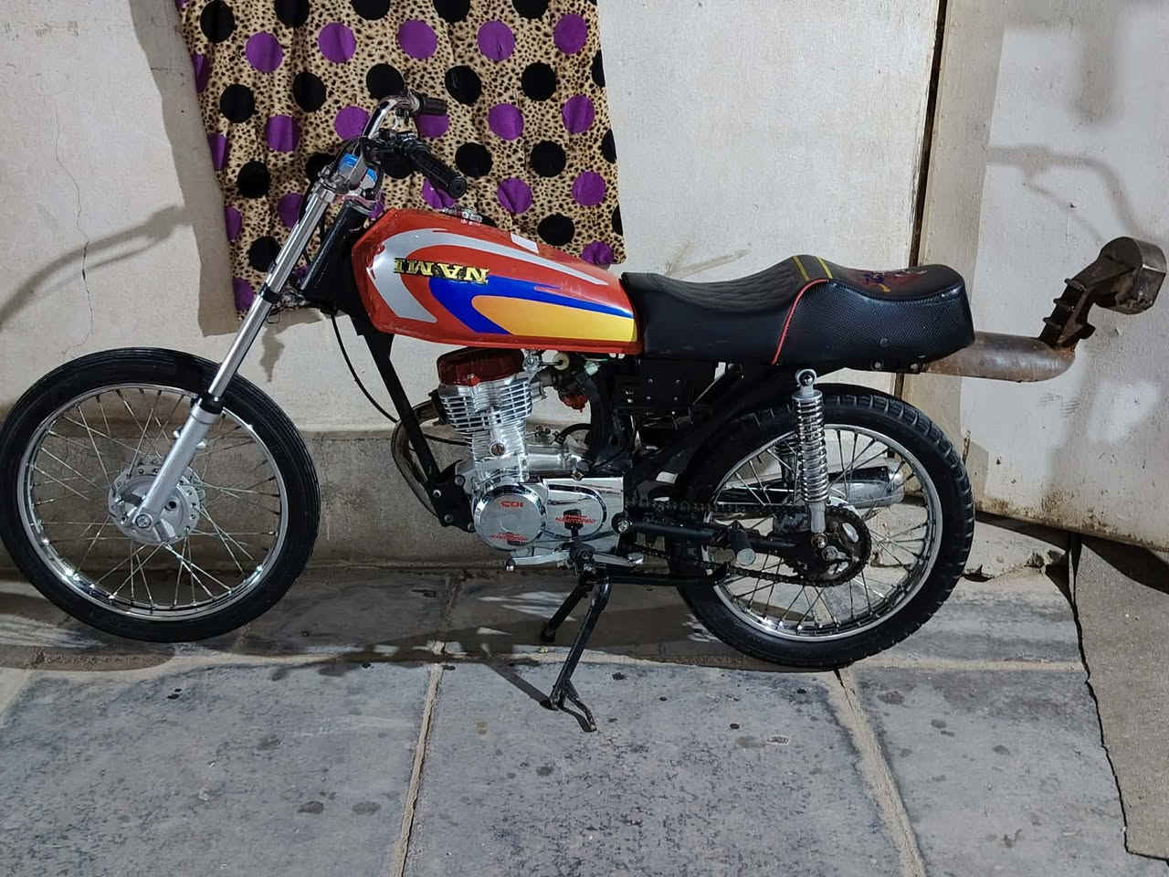 سلام عليكم دراجه للبيع تعمير 25 كلك دراجه نضيفه مكاني لحمزه لشرقي خاص مامدواجد ***********
